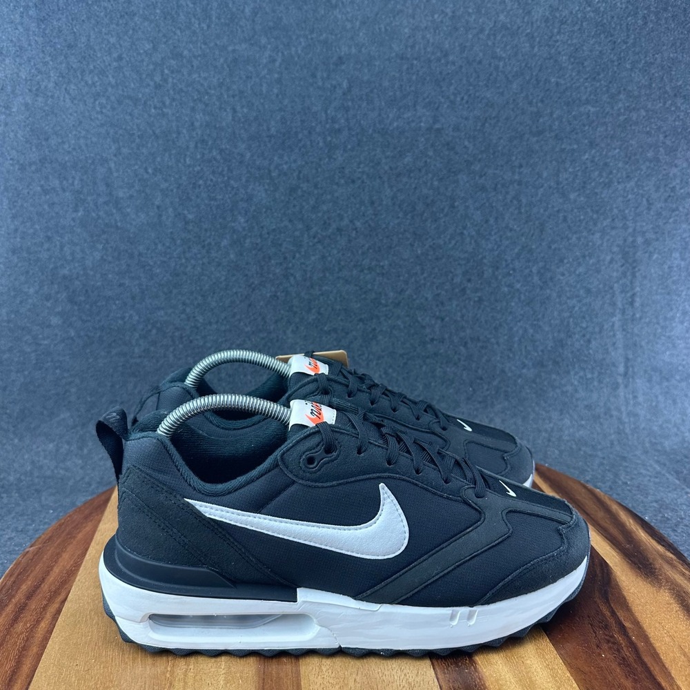 Nike Air Max Dawn Women's 9.5 Black White Sneakers Running DC4068-001 New